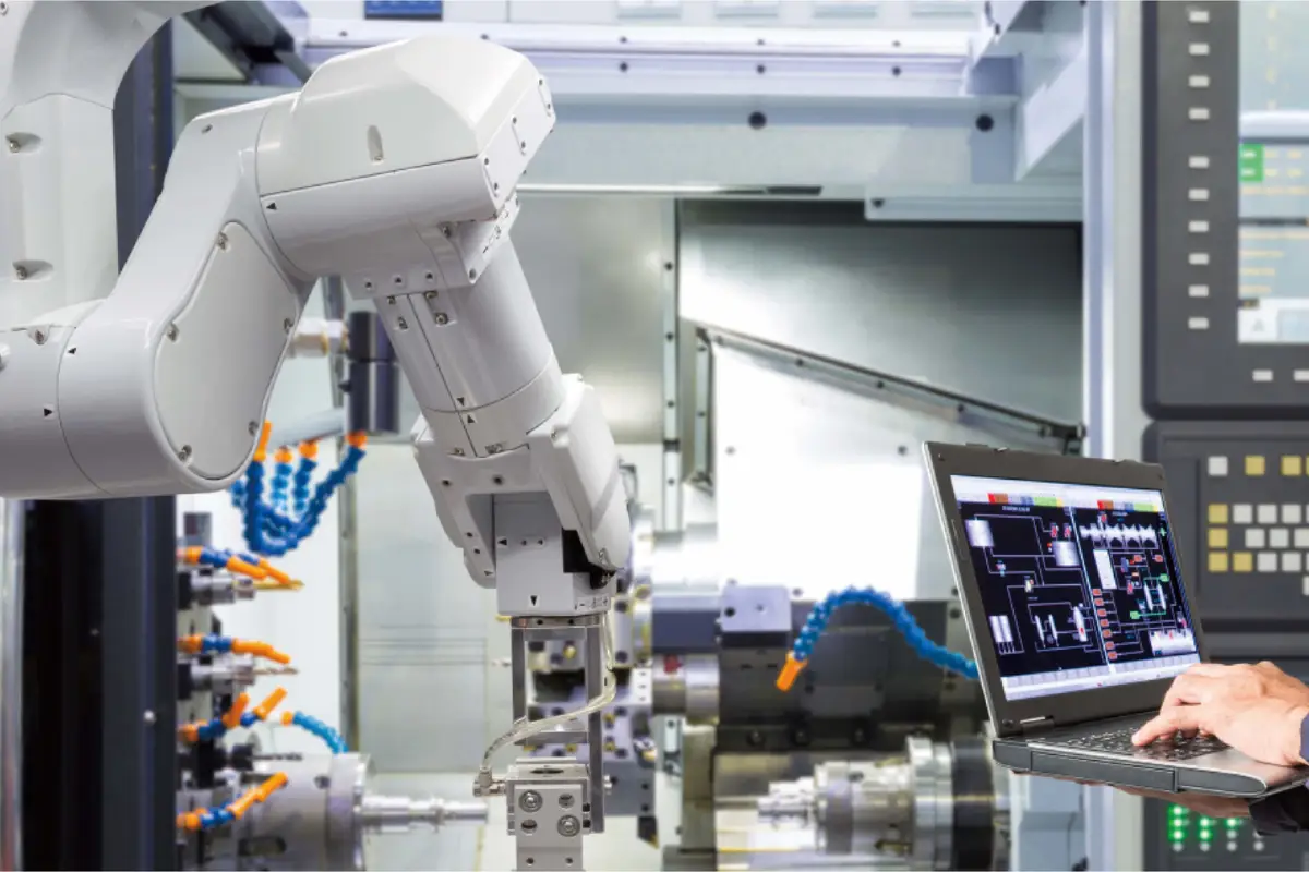 平角線ステーター量産設備(ロボットチャック)
